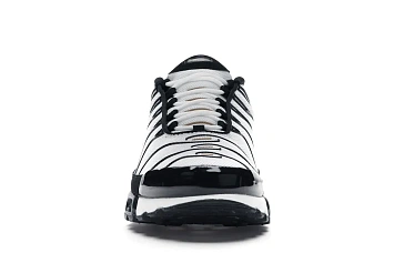 Nike Air Max Plus White Black Metallic Gold - 2