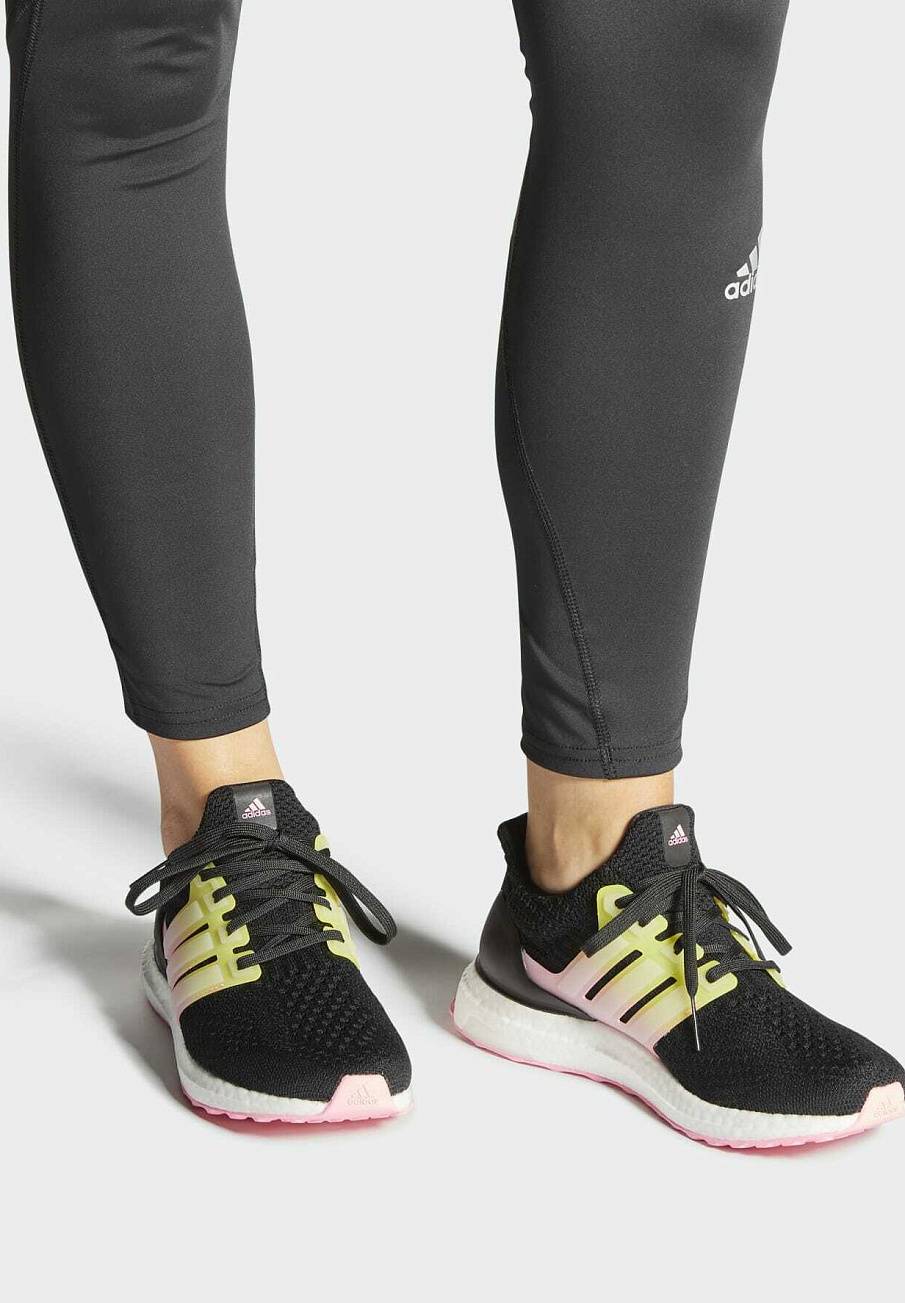 Фото № 2 с приближением к товару «‎Adidas Ultraboost »