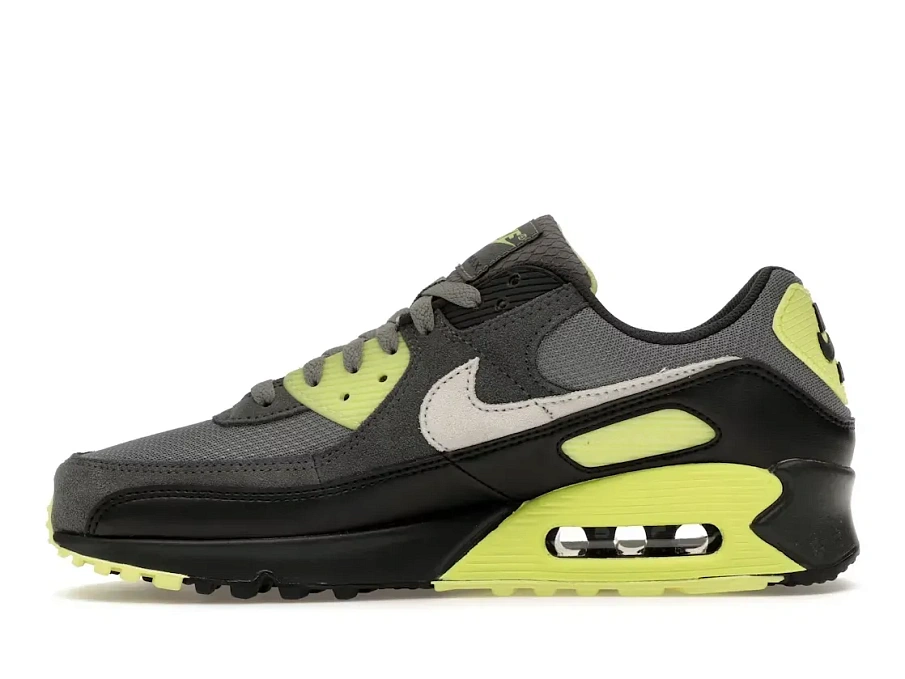 Фото № 3 с приближением к товару «‎Nike Air Max 90»