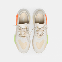 Фото № 4 с приближением к товару «‎Adidas Nmd_r1 »