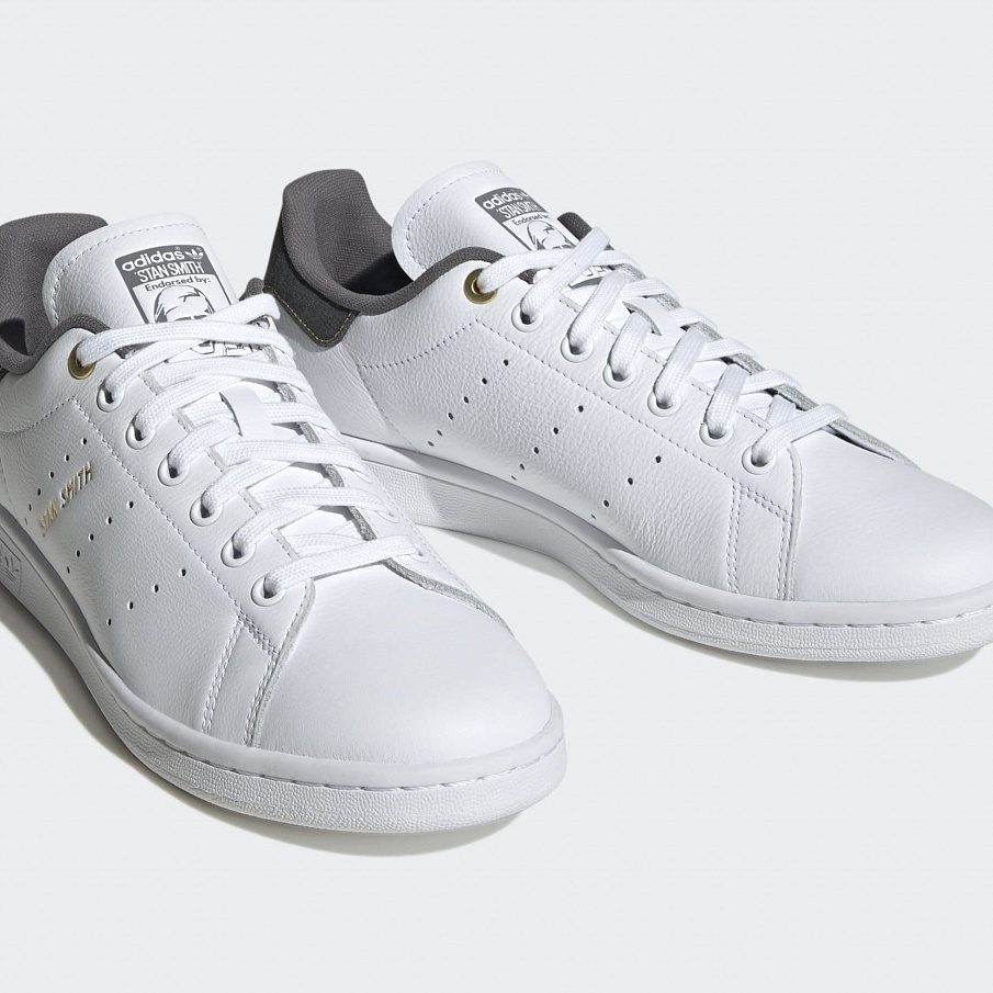 Фото № 4 с приближением к товару «‎Adidas Stan Smith »