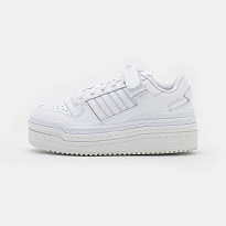 Фото № 1 с приближением к товару «‎Adidas Triple Platforum »