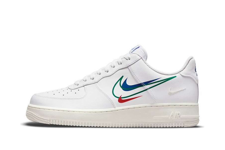 Фото № 1 с приближением к товару «‎Nike Air Force 1»