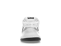 Фото № 2 с приближением к товару «‎Nike SB Dunk Low»