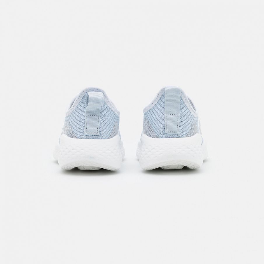 Фото № 3 с приближением к товару «‎Adidas 2.0 »