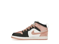 Фото № 3 с приближением к товару «‎Jordan 1 Mid»