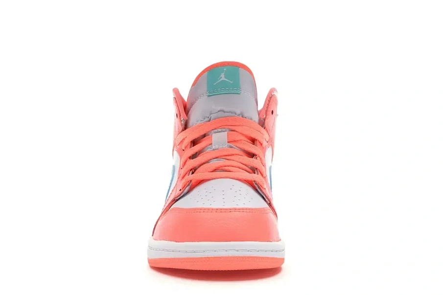 Фото № 2 с приближением к товару «‎Jordan 1 Mid»