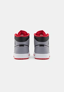 Фото № 3 с приближением к товару «‎AIR JORDAN 1 MID»