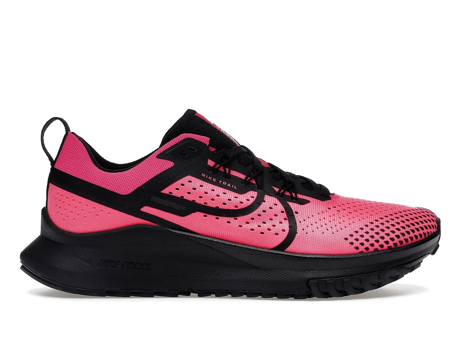 Фото № 1 с приближением к товару «‎Nike React Pegasus Trail 4 Hyper Pink »