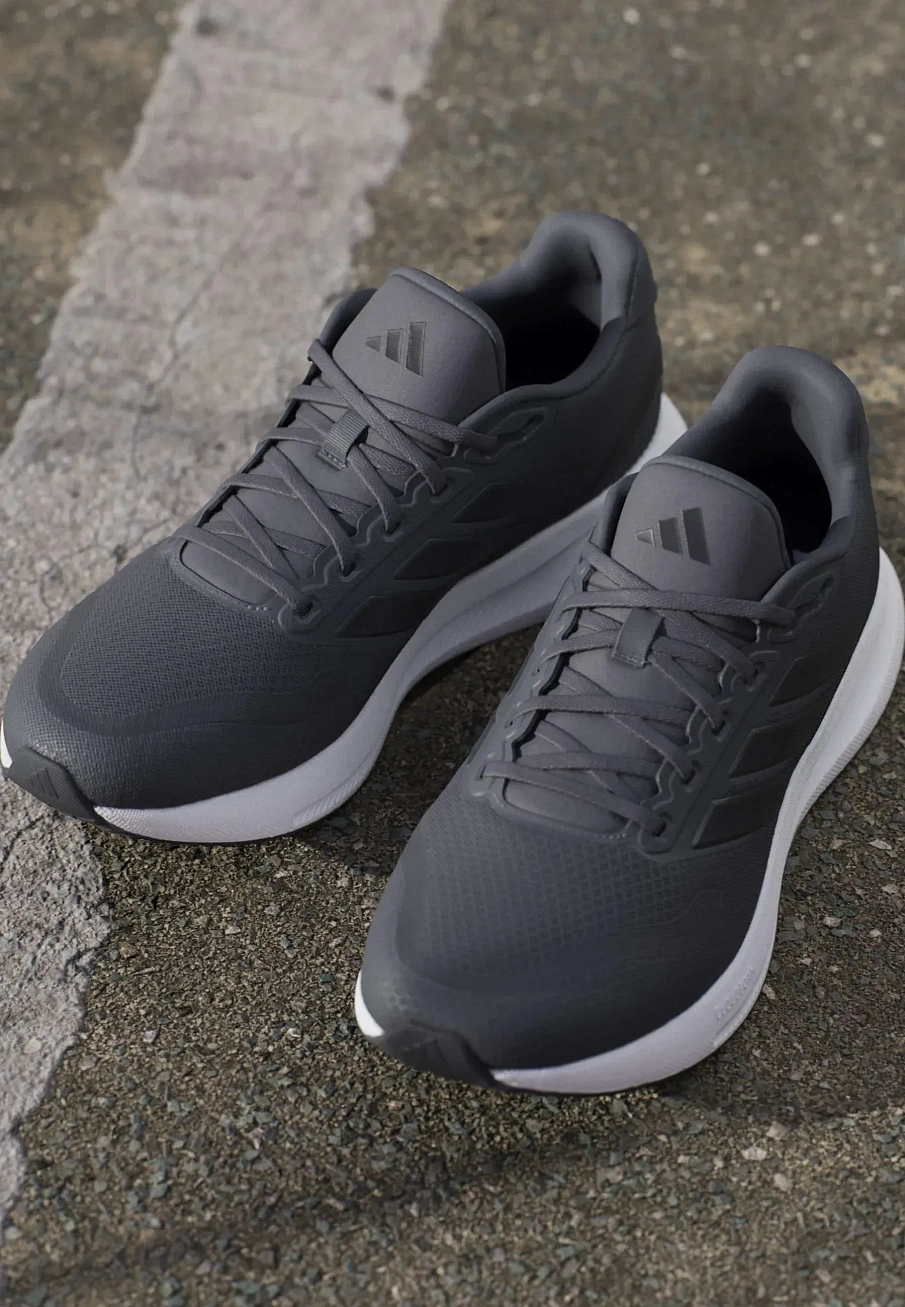 Фото № 1 с приближением к товару «‎RUNFALCON 5»