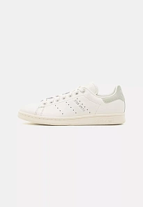 Фото № 2 с приближением к товару «‎STAN SMITH »