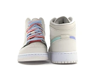 Фото № 2 с приближением к товару «‎Jordan 1 Mid Multi-Color Swoosh Phantom »