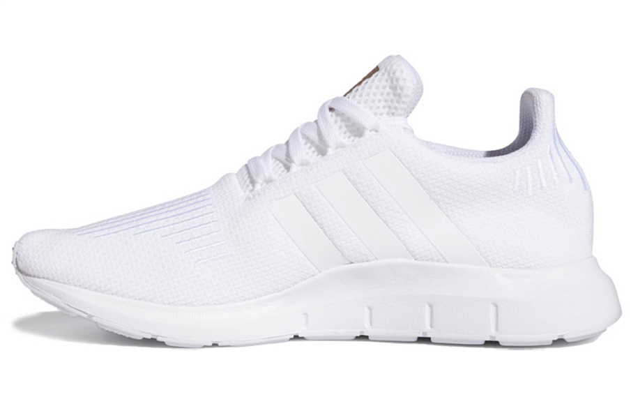 Фото № 1 с приближением к товару «‎adidas originals Swift Run Wmns White»