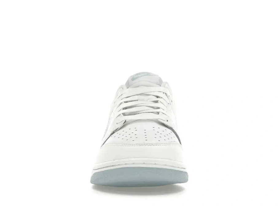 Фото № 2 с приближением к товару «‎Nike Dunk Low»