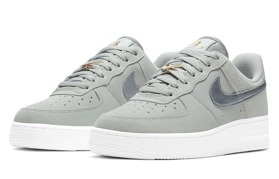 Фото № 3 с приближением к товару «‎Nike Air Force 1 Low "Grey Suede" GreyGold»