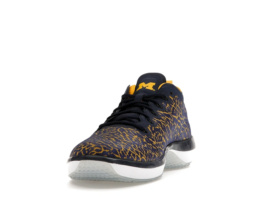Фото № 3 с приближением к товару «‎Jordan Trainer 1 Low Michigan»