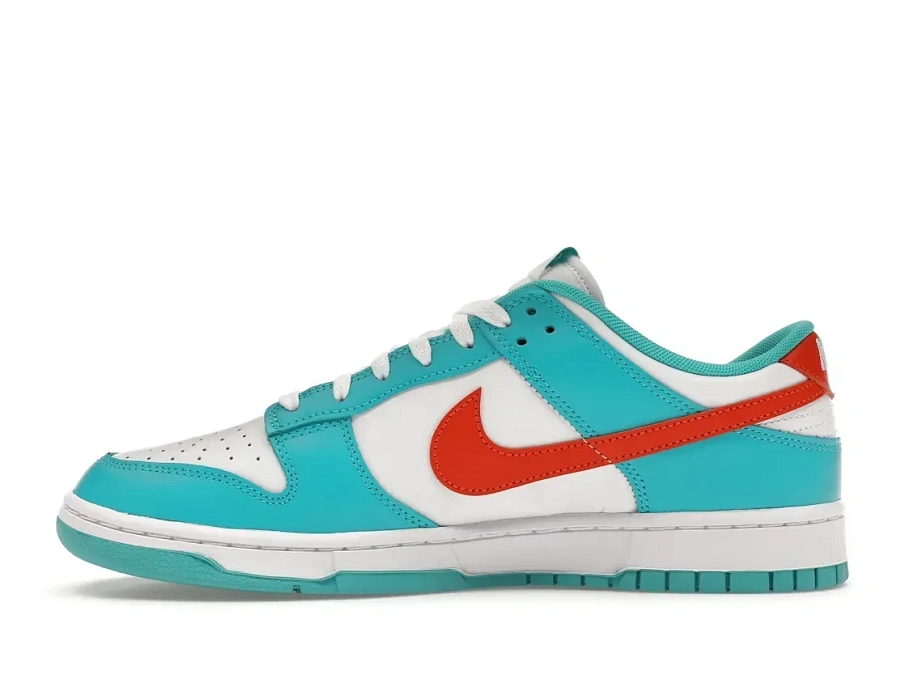 Фото № 3 с приближением к товару «‎Nike Dunk Low»