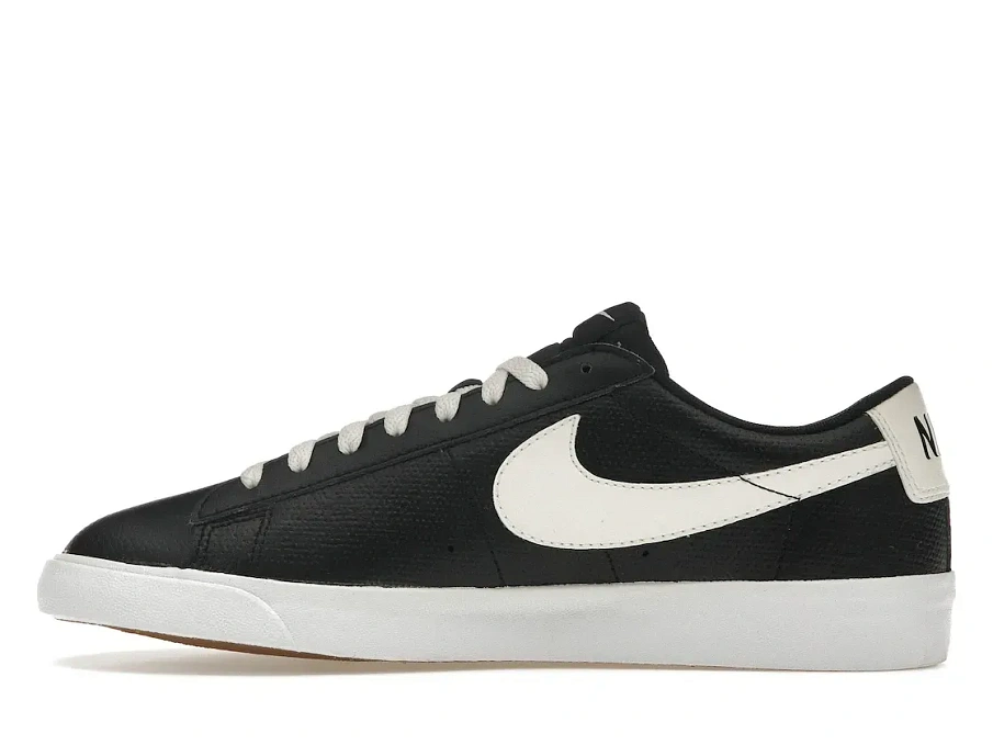 Фото № 3 с приближением к товару «‎Nike Blazer Low Leather Black Sail»