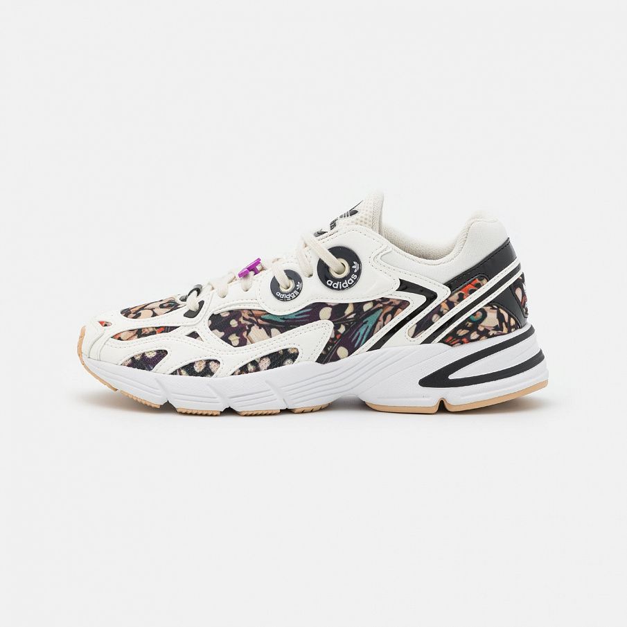 Фото № 2 с приближением к товару «‎Adidas Astir »