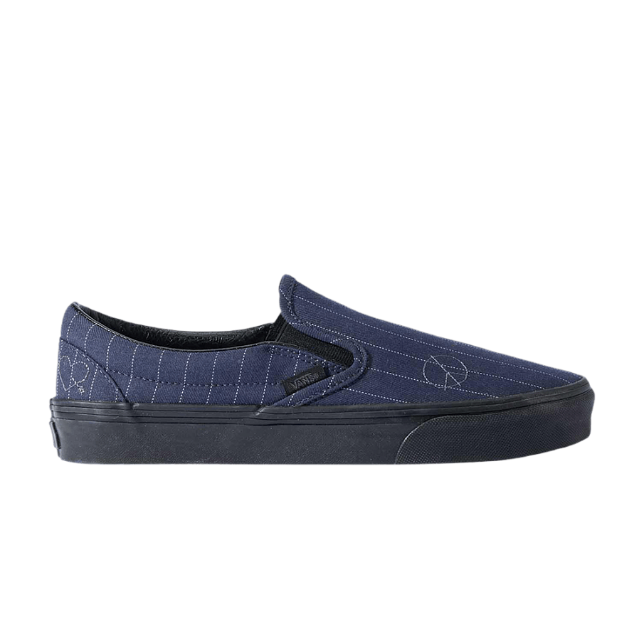 Фото № 1 с приближением к товару «‎Vans Classic Slip-On Wool - Navy Black»