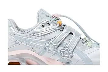 ASICS Women's Cecilie Bahnsen x Gel-Kinetic FR Piedmont Gre Pure Silver - 3