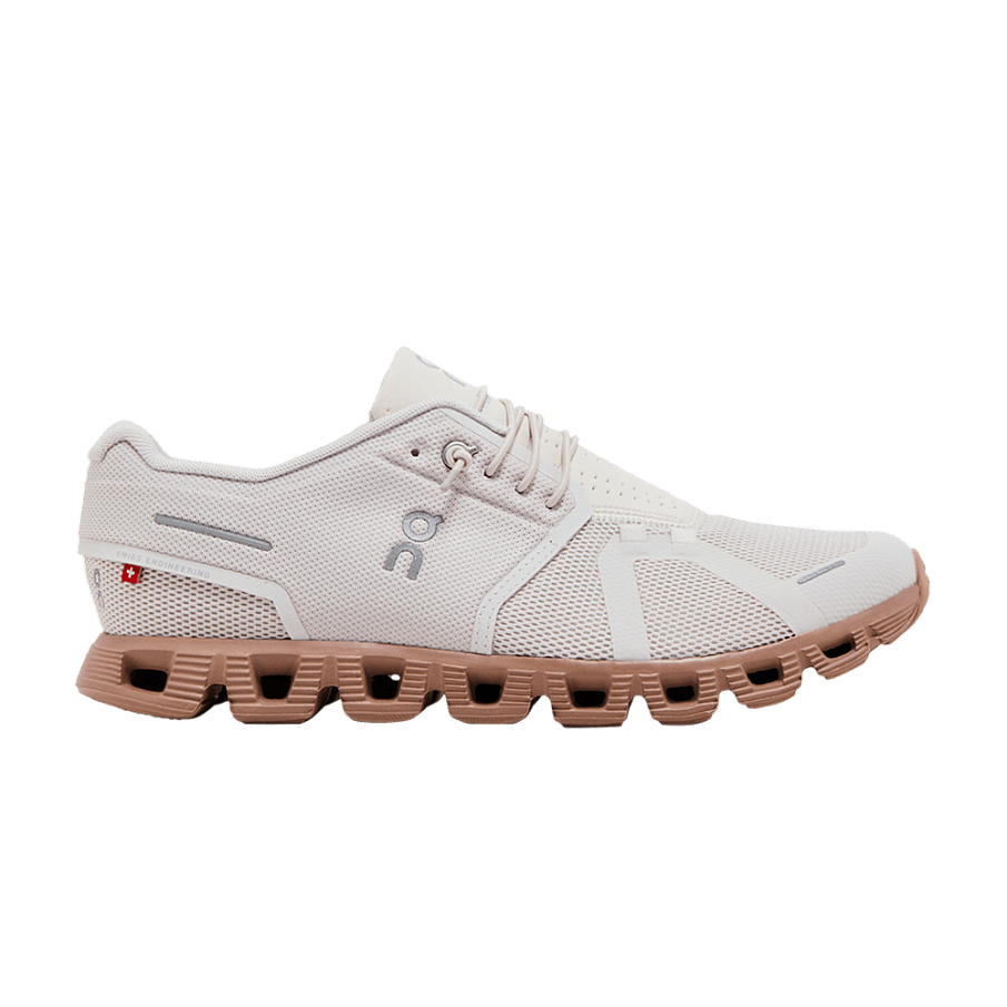 Фото № 1 с приближением к товару «‎ON Women's Cloud 5 Sand Rosebrown»