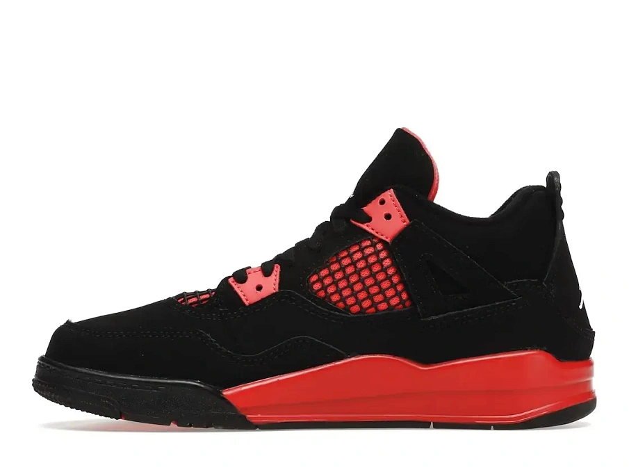 Фото № 3 с приближением к товару «‎Jordan 4 Retro»