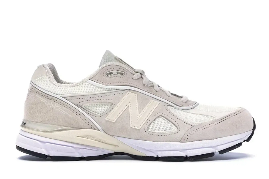 Фото № 1 с приближением к товару «‎New Balance 990v4»