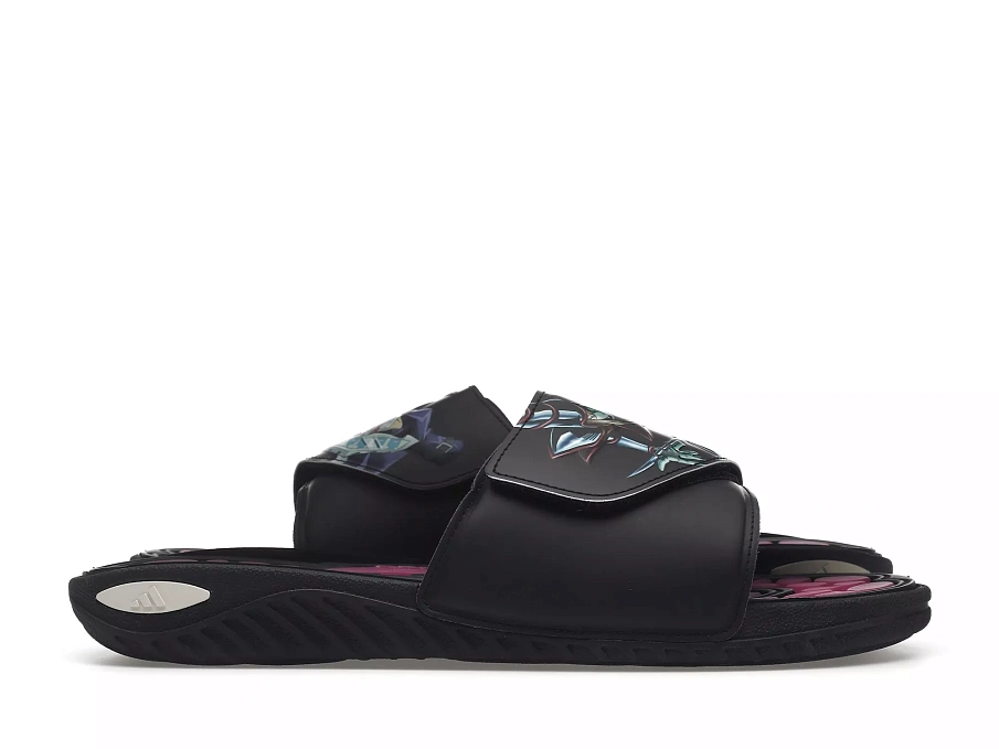 Фото № 1 с приближением к товару «‎adidas Reptossage Hook-And-Loop Slides Yu-Gi-Oh! Dark Magician»