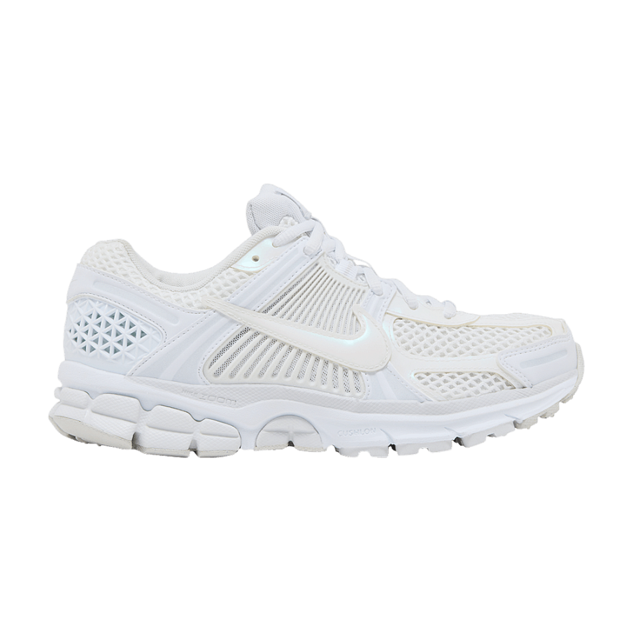 Фото № 1 с приближением к товару «‎Nike Women's Air Zoom Vomero 5 Triple White»