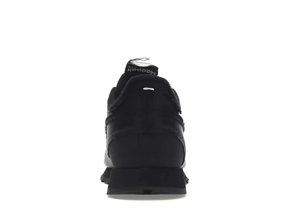 Фото № 4 с приближением к товару «‎Reebok Classic Leather»