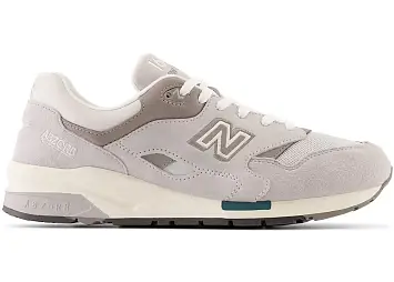 New Balance 1600