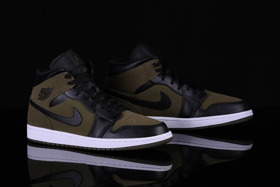 Фото № 3 с приближением к товару «‎Nike Air Jordan 1 Retro Camo »