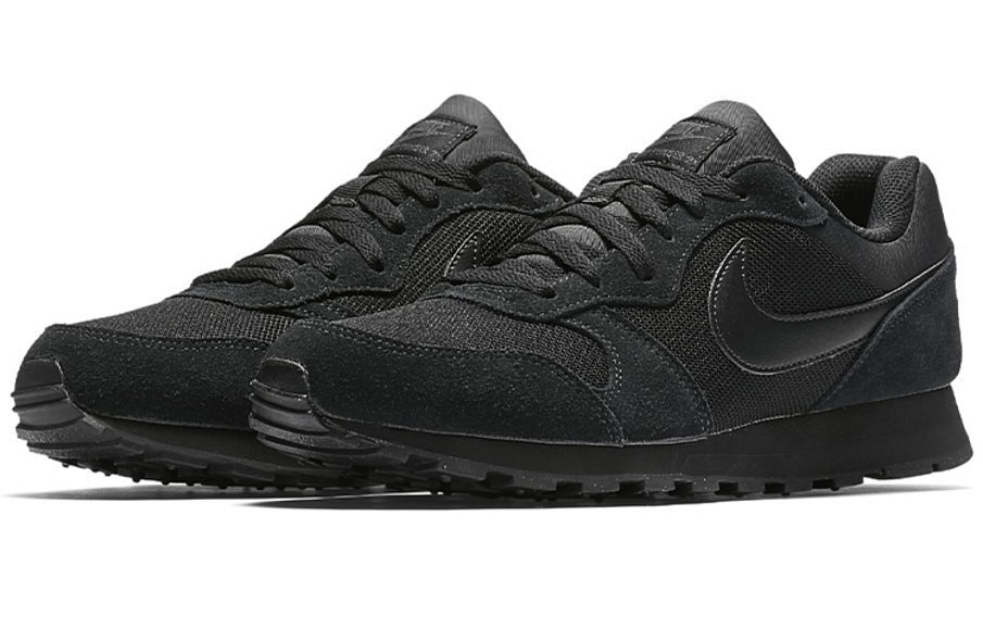 Фото № 3 с приближением к товару «‎Nike MD Runner 2 Sneakers Black»
