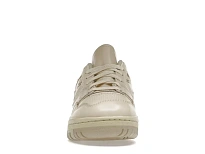 Фото № 2 с приближением к товару «‎New Balance 550»