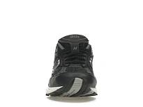 Фото № 2 с приближением к товару «‎New Balance 991»