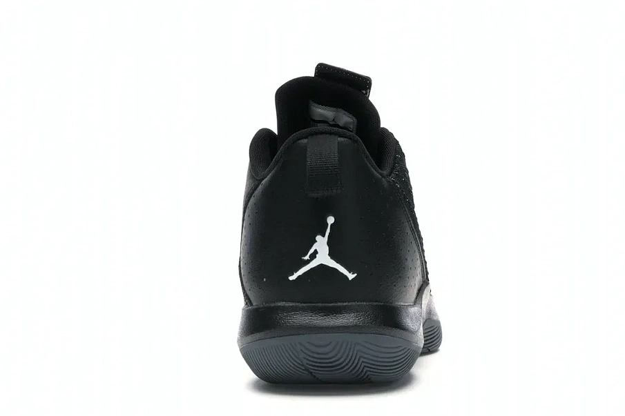 Фото № 4 с приближением к товару «‎Jordan CP3.XII Black»