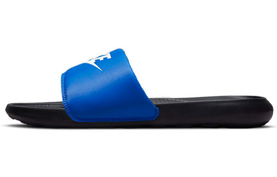 Фото № 1 с приближением к товару «‎Nike Victori One WhiteBlue»