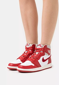 Фото № 1 с приближением к товару «‎W AIR JORDAN 1 RETRO HI OG»