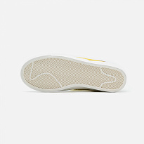 Фото № 5 с приближением к товару «‎Nike Blazer 77 »