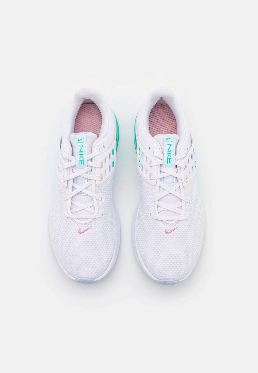 Фото № 3 с приближением к товару «‎Nike Air Max Bella Tr 4»