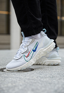 Фото № 3 с приближением к товару «‎Nike React Vision »
