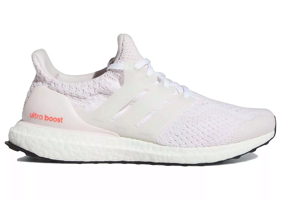 Фото № 1 с приближением к товару «‎adidas Ultra Boost 5.0 DNA Almost Pink Turbo »