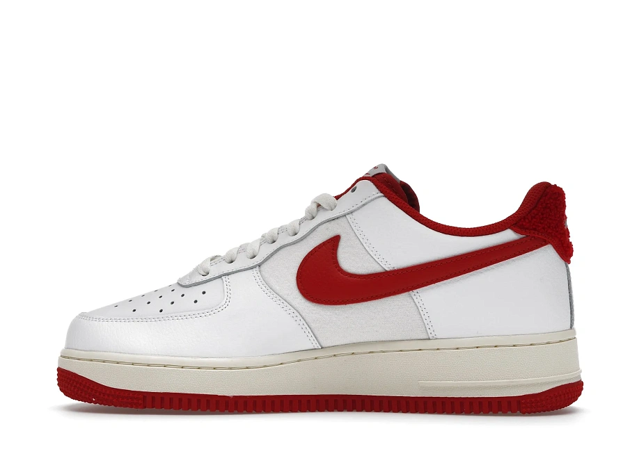 Фото № 6 с приближением к товару «‎Nike Air Force 1 Low 07 White Gym Red (2021)»