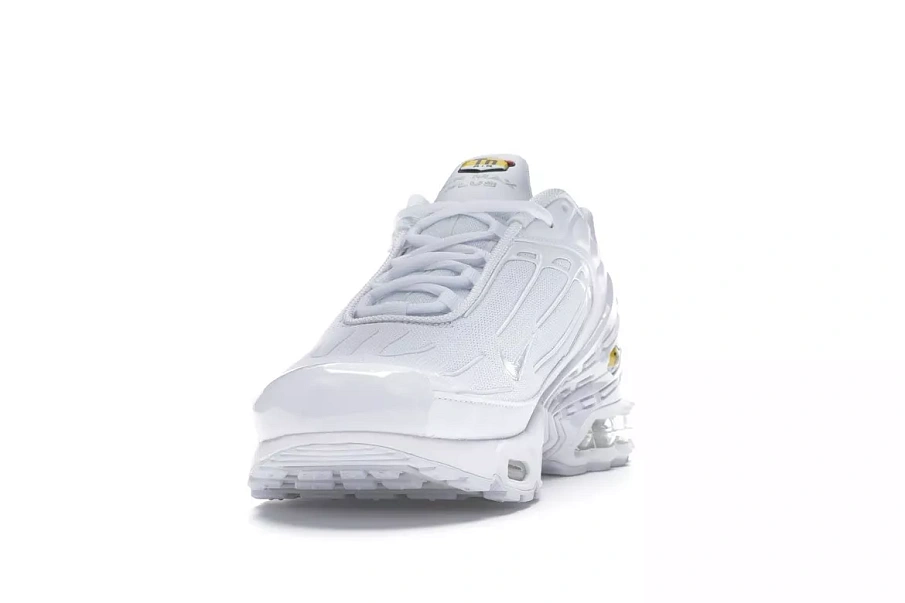 Фото № 4 с приближением к товару «‎Nike Air Max Plus 3 Triple White»