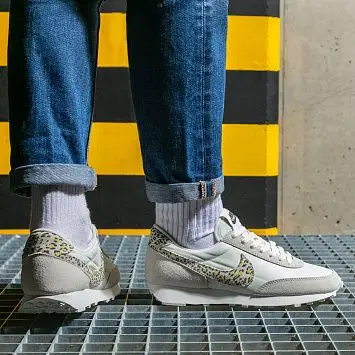 Nike Dbreak SE - 3