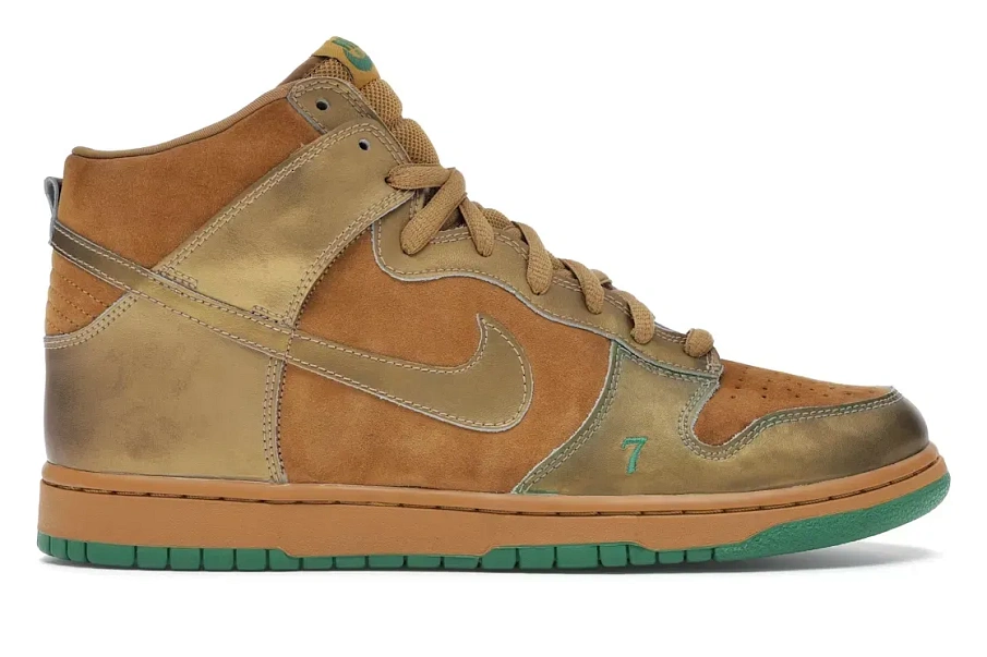 Фото № 1 с приближением к товару «‎Nike SB Dunk High»