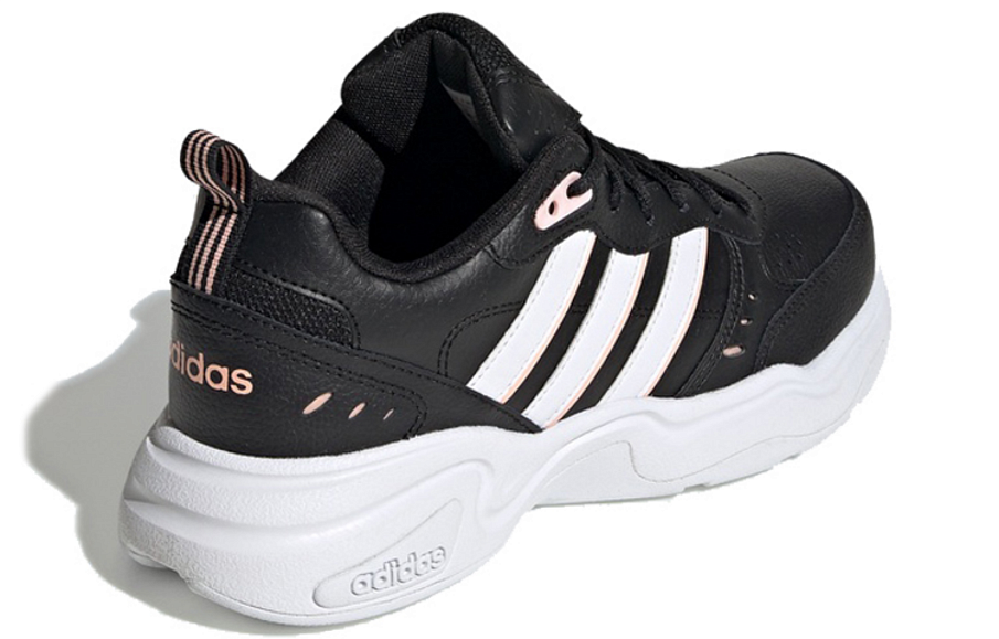 Фото № 4 с приближением к товару «‎adidas neo Strutter Women's Shoes»