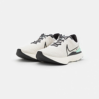 Фото № 2 с приближением к товару «‎Nike React Infinity 3»