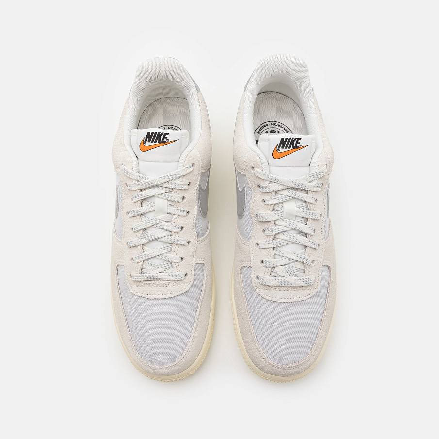 Фото № 3 с приближением к товару «‎Nike Air Force 1 ’07 Lv8 Vntg »